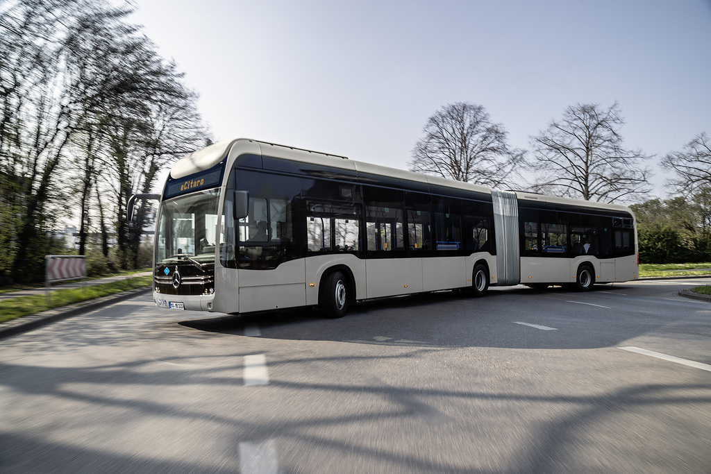 daimler zero emission buses